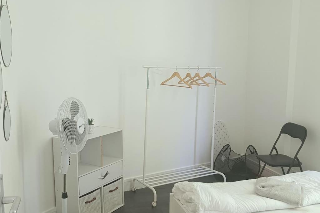 Montrouge 1 Bedroom Flat 30M2 - Esterno foto